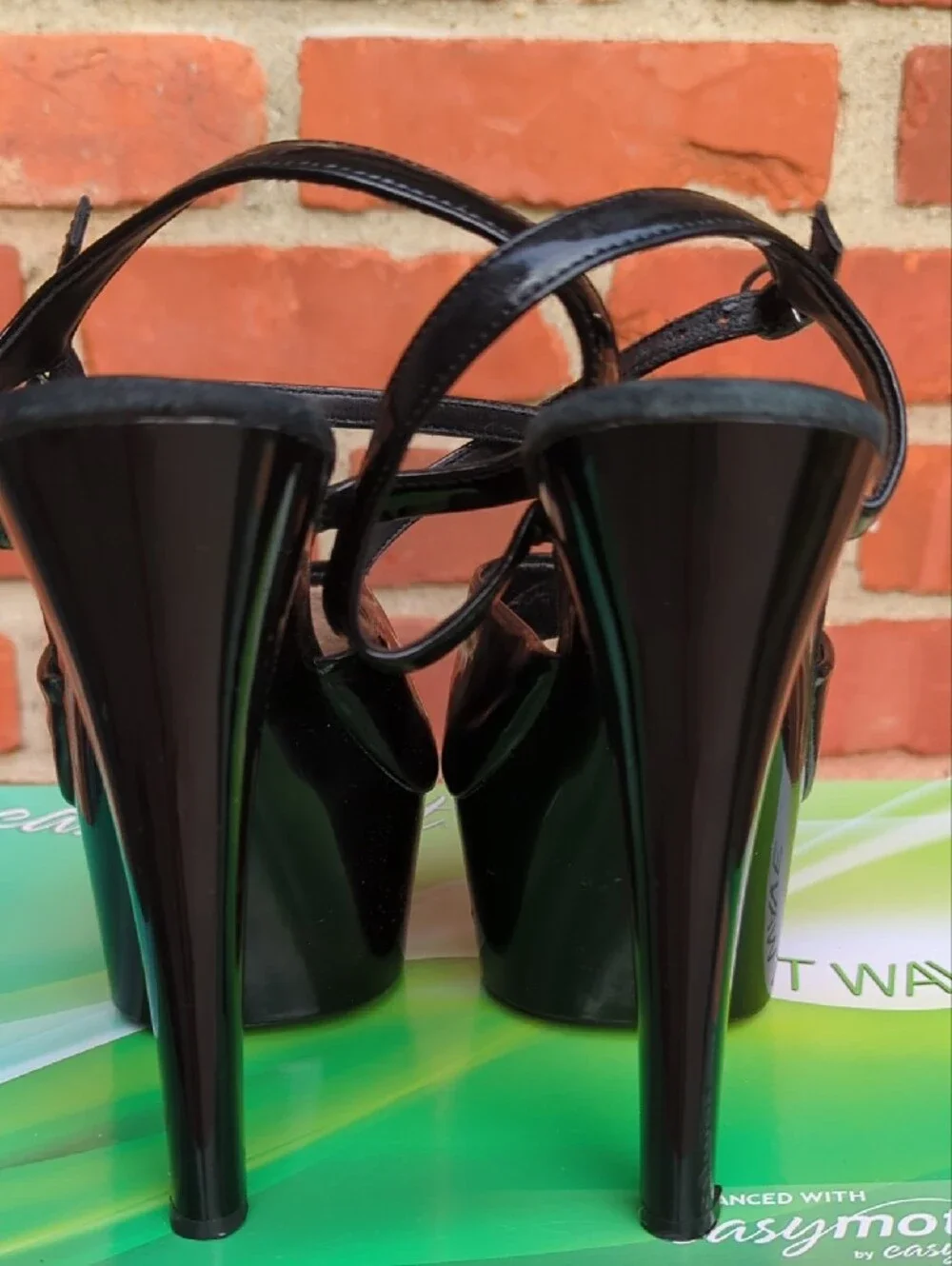 Elle Black Patent Platform High Heel Sandals Total 6 in
